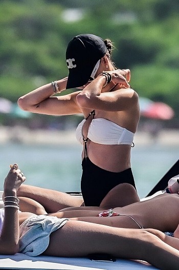 Alessandra Ambrosio’s Hot Bikini Look: Ass and Boobs on Full Display in Florianopolis