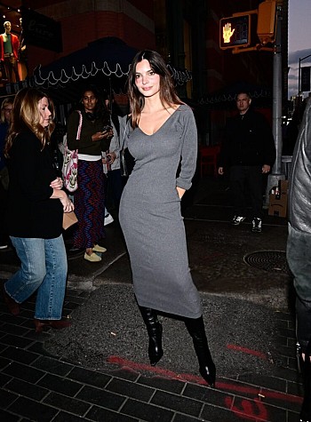 Emily’s Sexy Curves Stun in a Skintight Dress at H&M Block Party