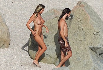 Heidi Klum Stuns Topless in St. Barts, Baring Her Gorgeous Breasts for Paparazzi (NSFW)